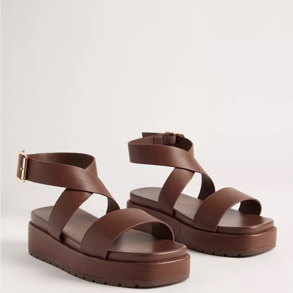 torrid Shoes - Torrid Buckle Wrap Flatform Sandal (WW) 7.5